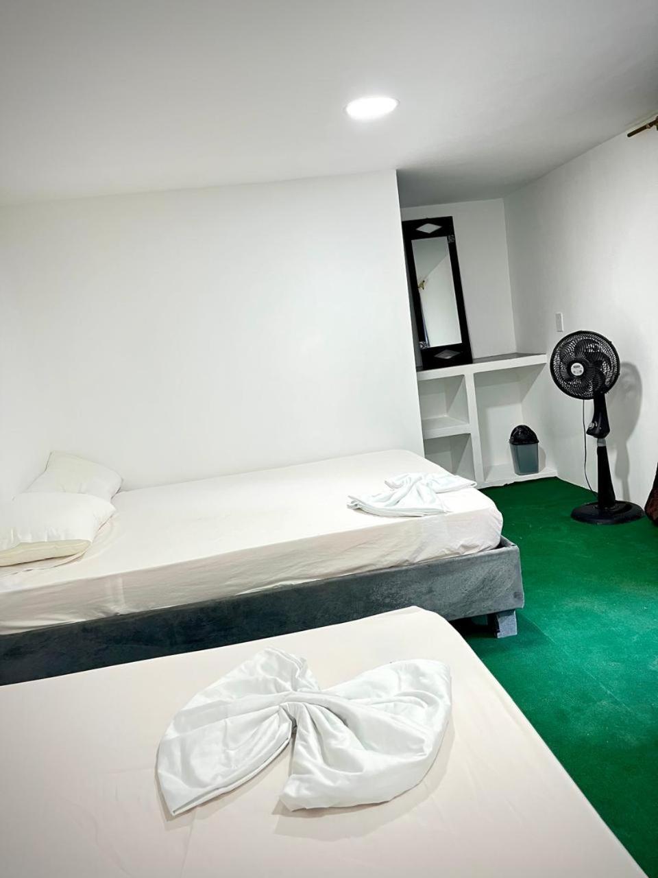 Mandala Beach Club Hotel Pendales Exterior photo